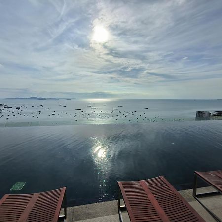 Centric Sea Pattaya Panzió Kültér fotó