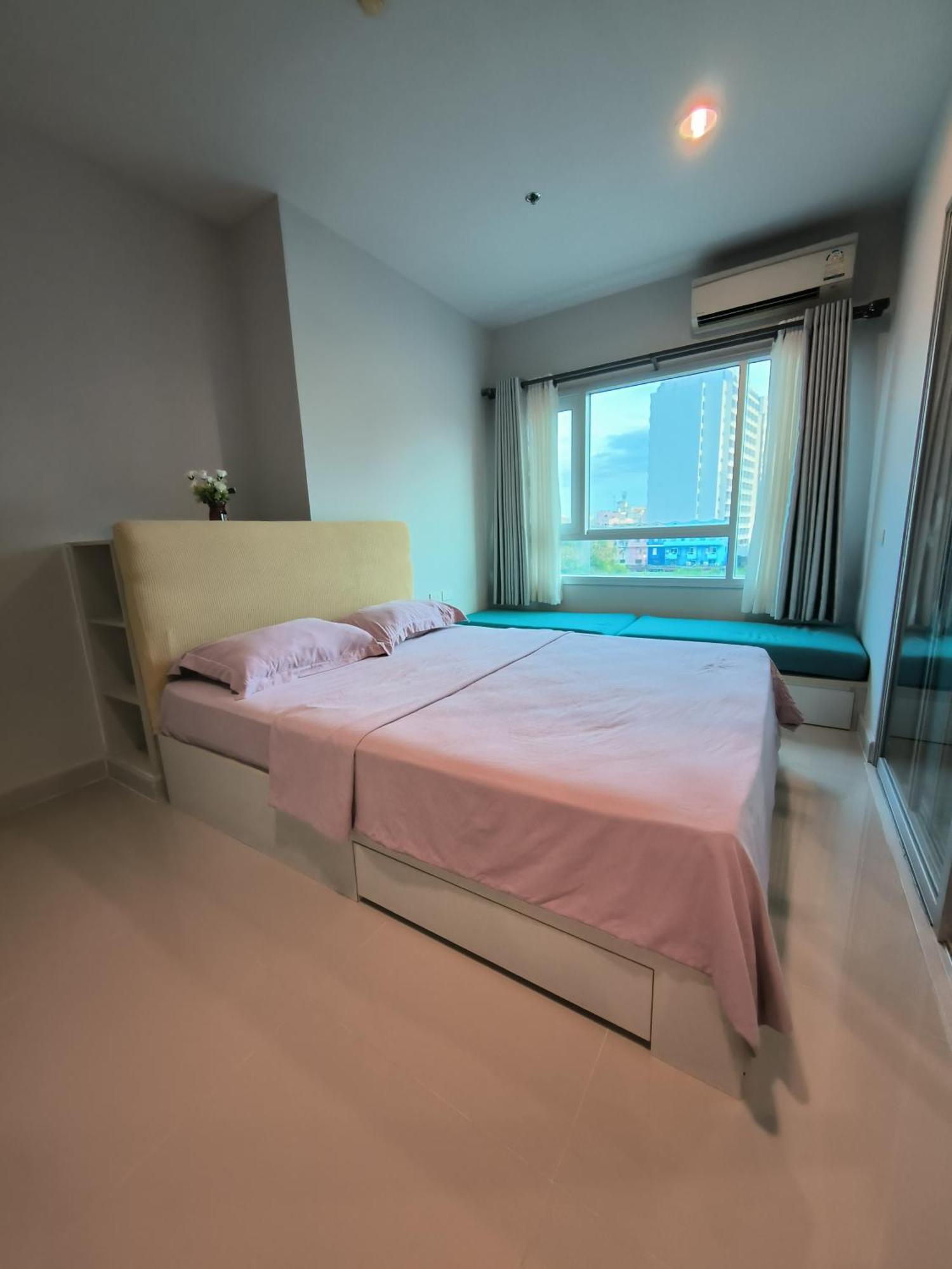 Centric Sea Pattaya Panzió Kültér fotó